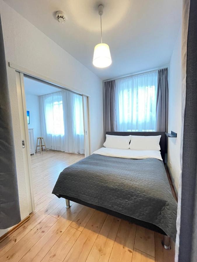 Ferienwohnung Im Stadtzentrum Von Bernau - Schoene Ferienwohnung Mit 1 1/2 Zimmern, Bad, Spuelmaschine, Waschmaschine, Komplette Kueche, Wlan 柏林附近贝尔瑙 外观 照片